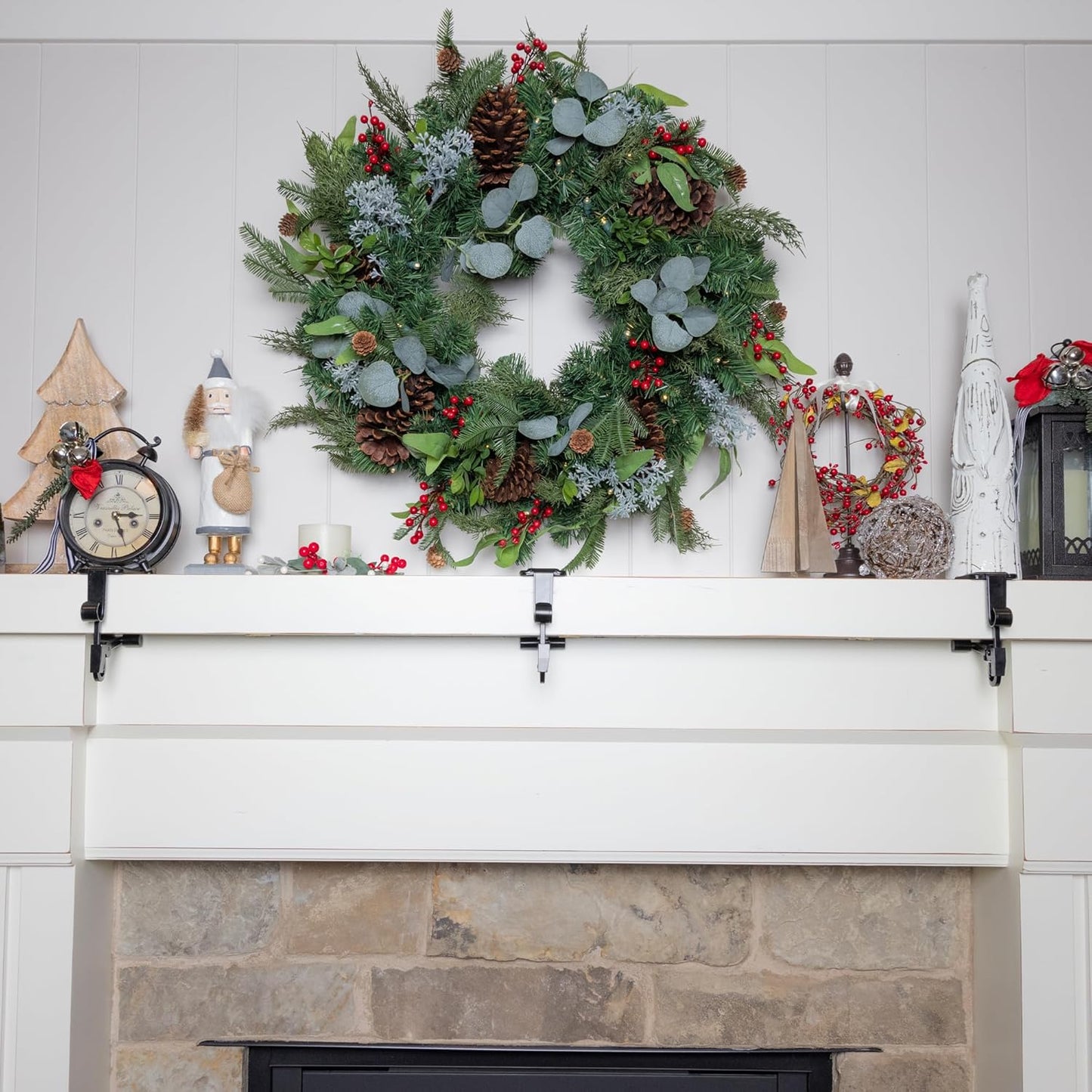 ✨Fireplace Stocking and Garland Hanger-INSTALL IN SECONDS-No nails, no tape, no hassle!