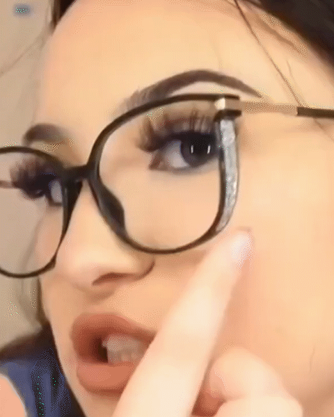 WOMEN'S PORTABLE FASHION ANTI-BLUE LIGHT READING GLASSES